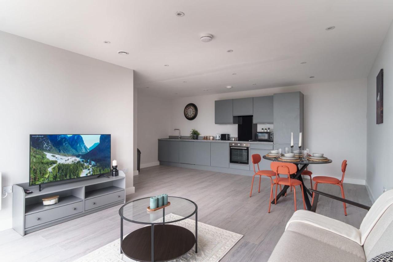 Fantastic 3 Bedroom Manchester Apartment Exterior foto